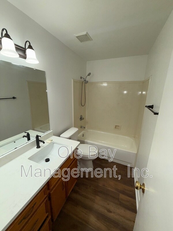 Building Photo - 6621 Heritage Woods Ct