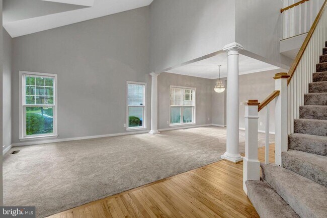 Building Photo - 26161 Rachel Hill Dr