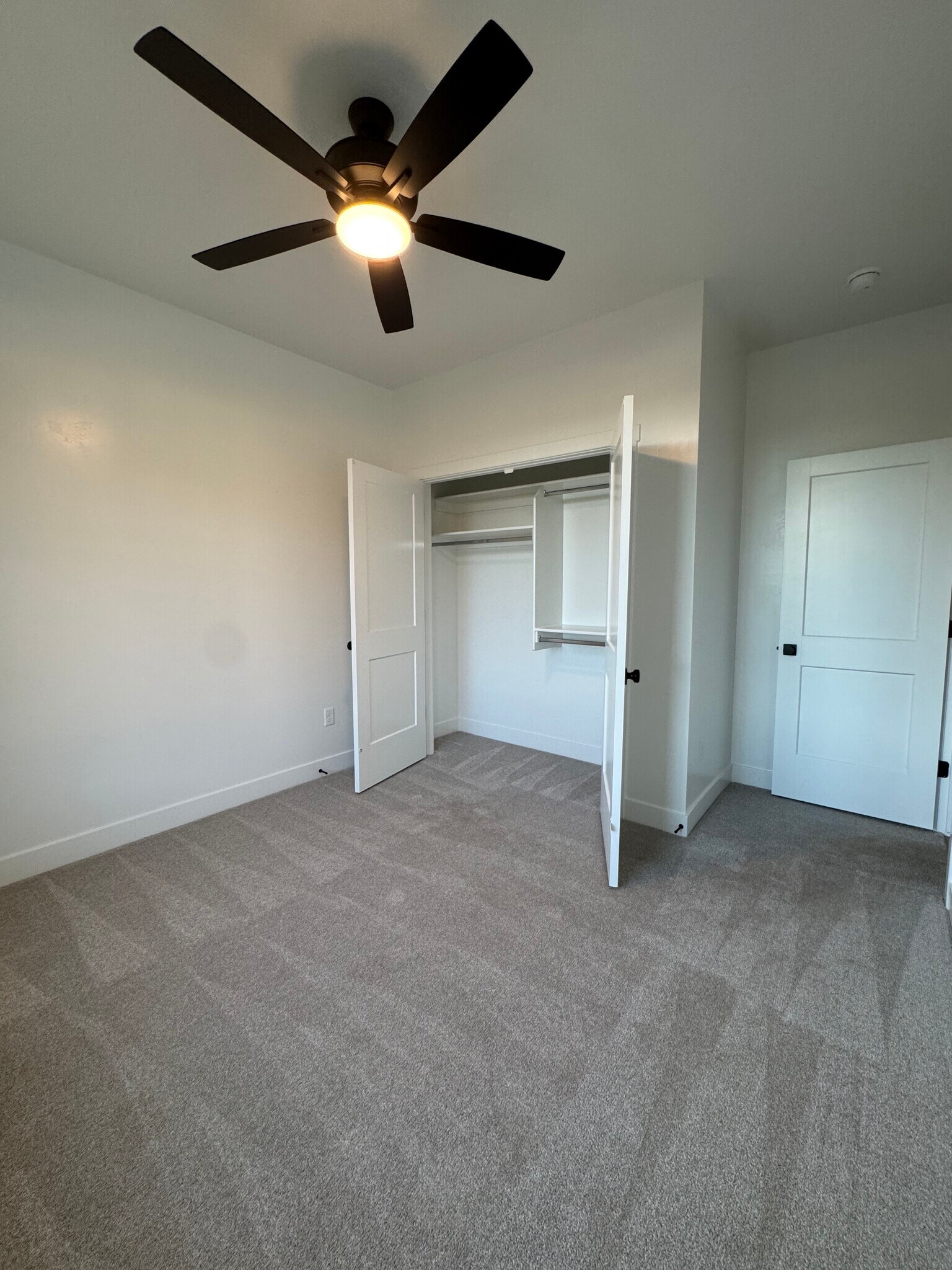 Building Photo - 1603 E Dihedral Dr