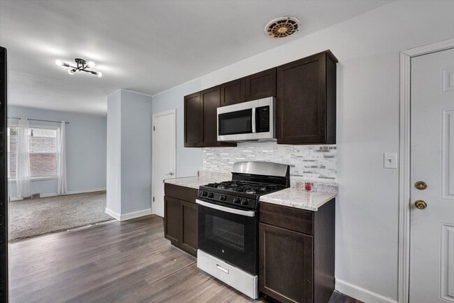 Building Photo - 3313 Avenue of the Cities