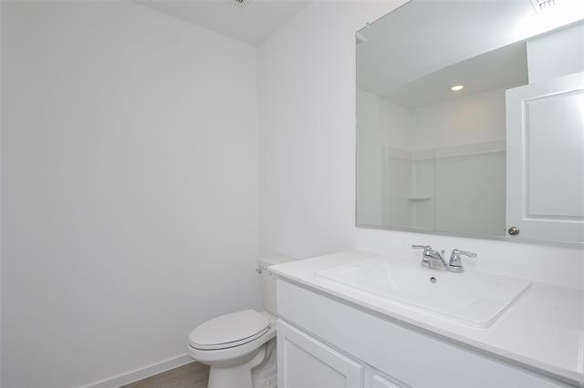 Building Photo - 2745 Mistwood Dr