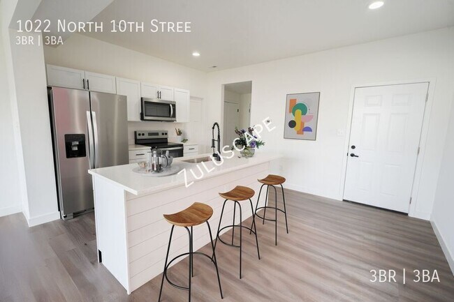 Building Photo - 1022 N 10th St