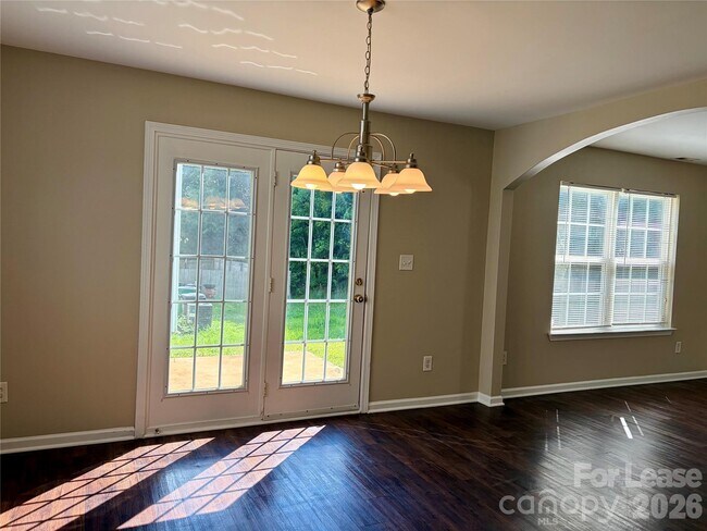 Building Photo - 3707 Rocky Brook Ct