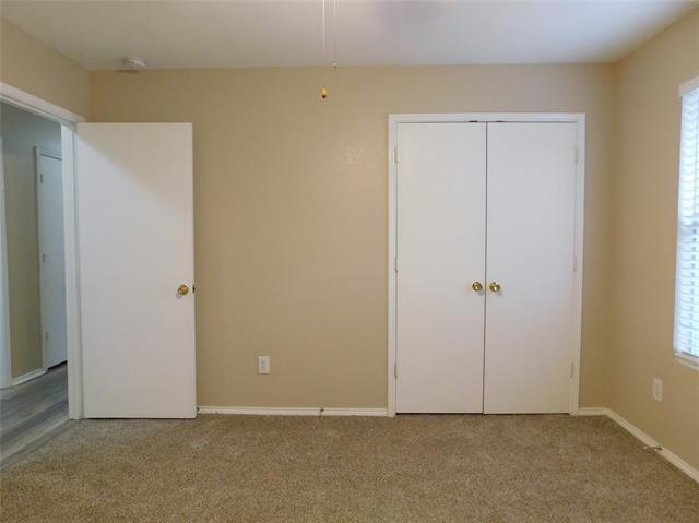 Building Photo - 8105 Winding Stream Ln