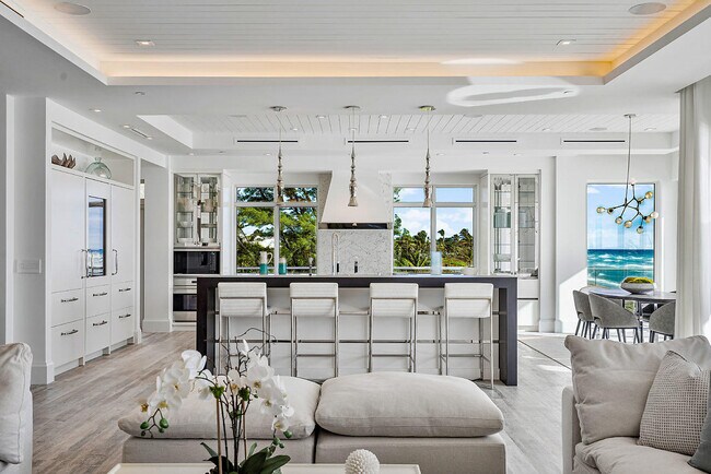 Building Photo - 5003 Old Ocean Blvd