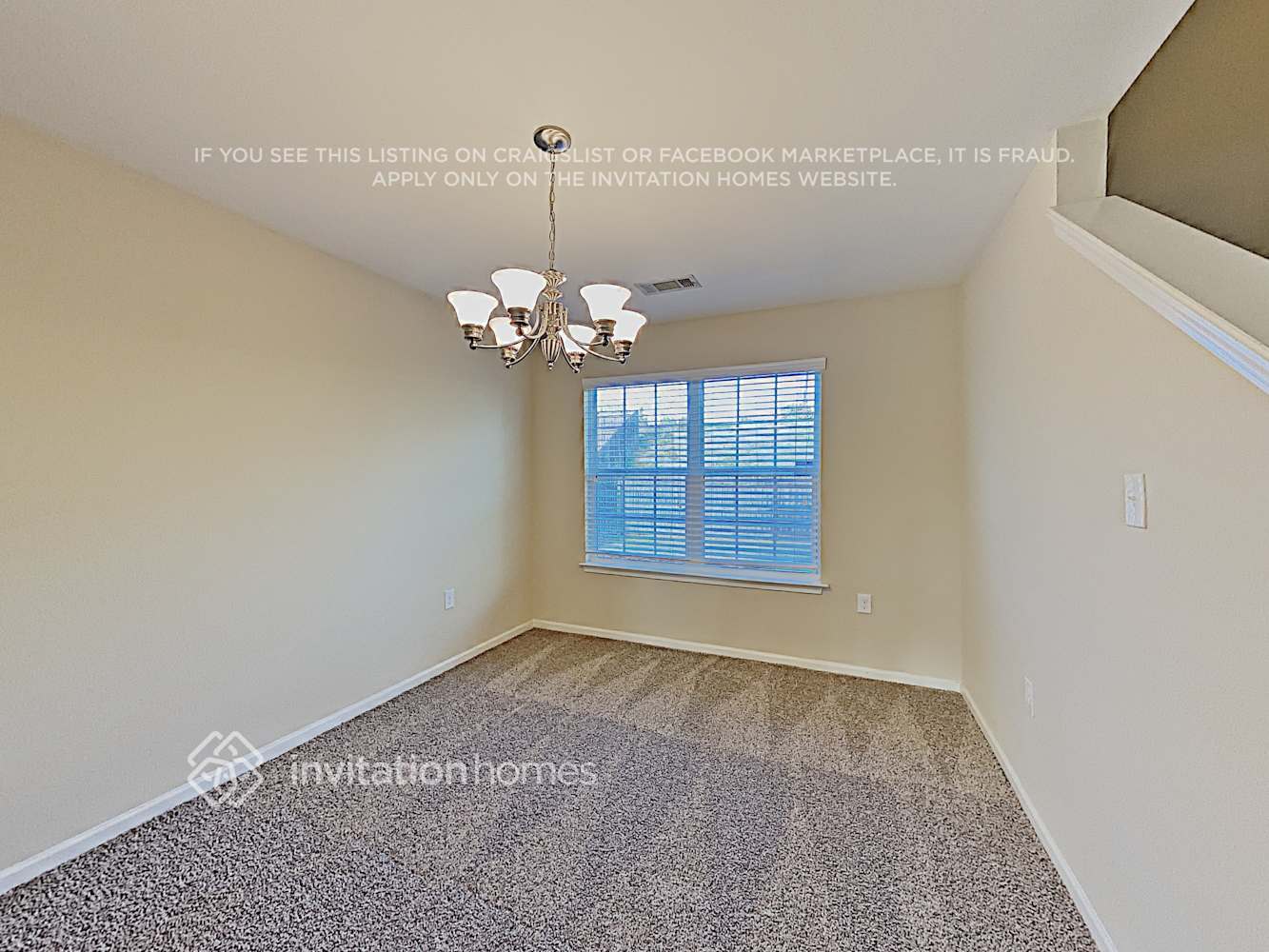 Building Photo - 2942 Village Center Dr