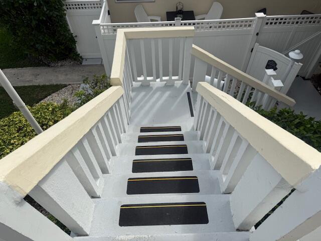 Building Photo - 325 Ocean Breeze