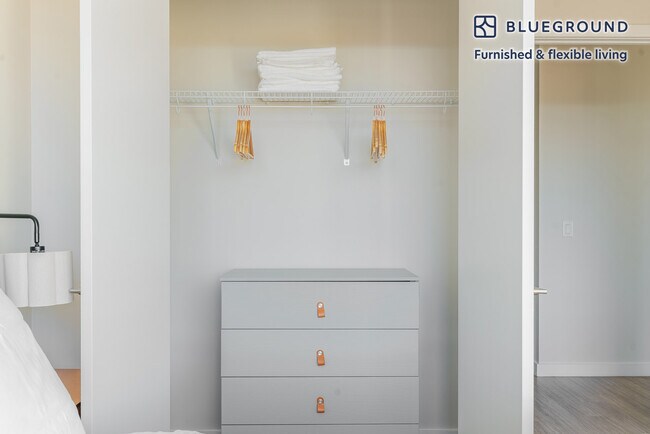 Building Photo - 301 M St SW