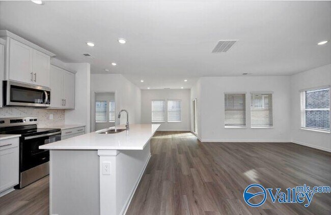 Building Photo - 29384 Satilla Cir