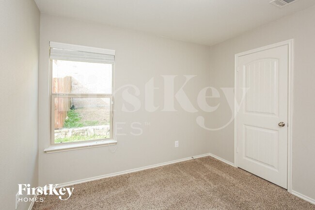 Building Photo - 1313 Waco Turner Dr