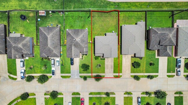 Building Photo - 9423 Grand Spark Dr