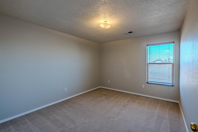 Building Photo - 10532 Coyote Canyon Pl NW