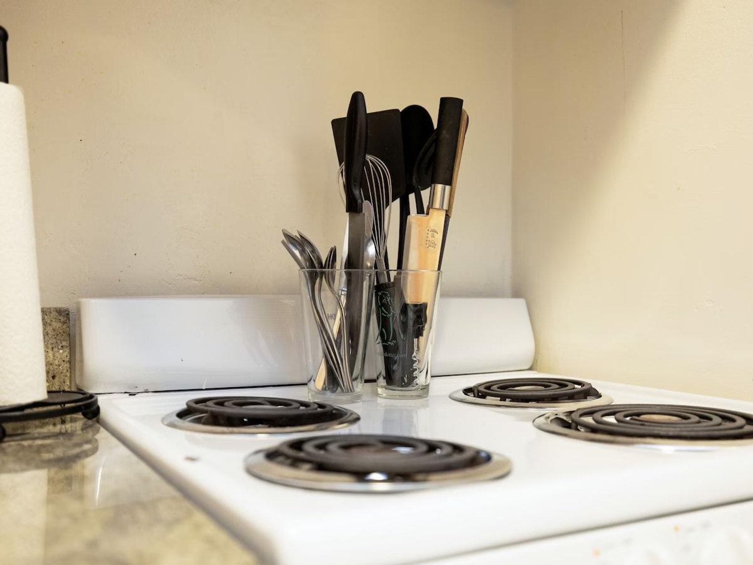 Building Photo - 50 Stuart St