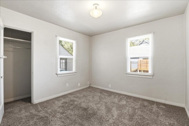 Building Photo - 2 Bedroom 1 Bathroom on the Boise Bench