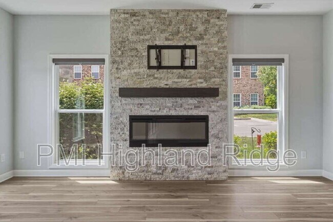 Building Photo - 6084 Ivory Ln