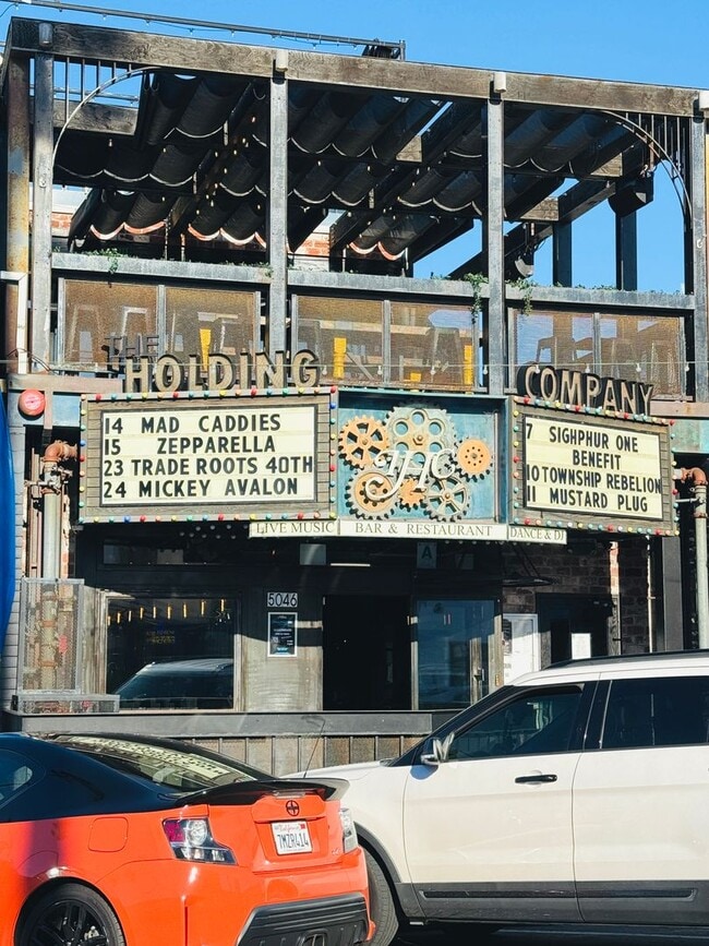 Building Photo - 1 BLOCK TO THE BEACH! COMPLETELY REMODELED 2BD/2BA OCEAN BEACH RESIDENCE - ONLY $4,495/MO!