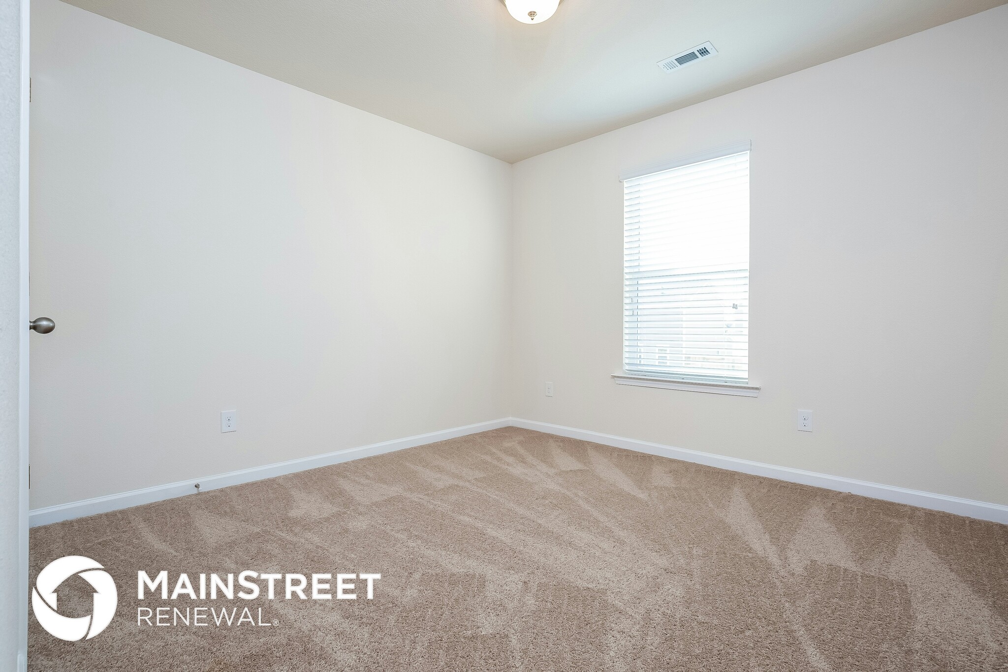 Building Photo - 3213 Dizzy Dean Dr