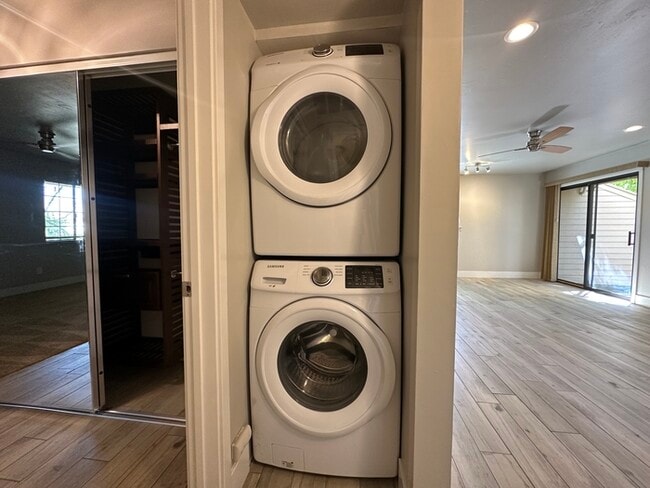 Building Photo - Beautifully Updated Condo in Citrus Heights!