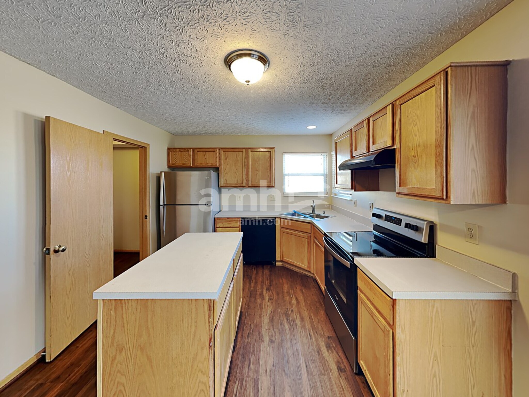 Building Photo - 3184 Legion Ln