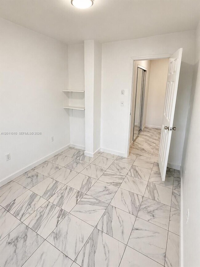 Building Photo - 2880 NW 169th Terrace