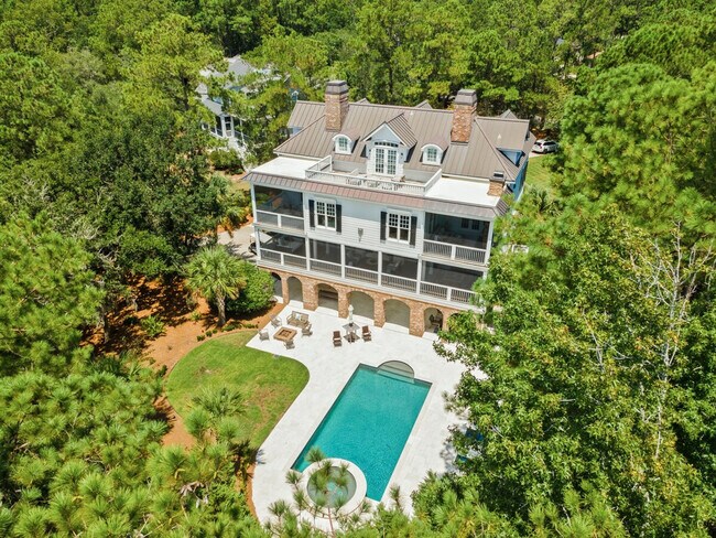 Building Photo - 743 Collins Meadow Dr