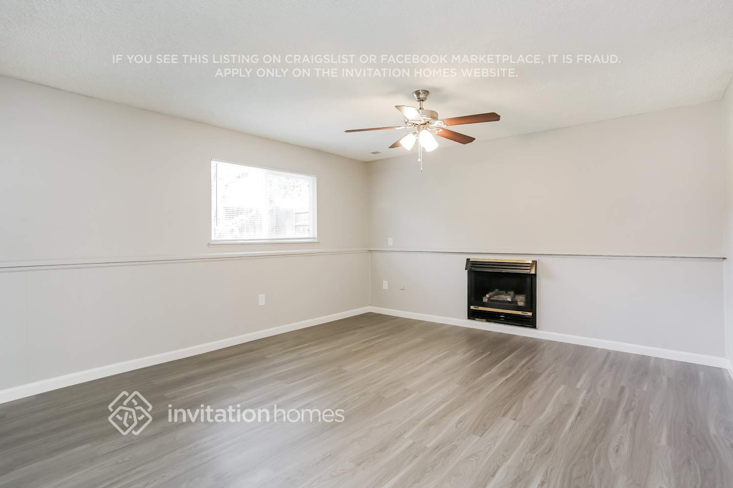 Building Photo - 19471 E Navarro Dr