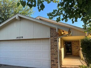 Building Photo - 10329 Exter Ave