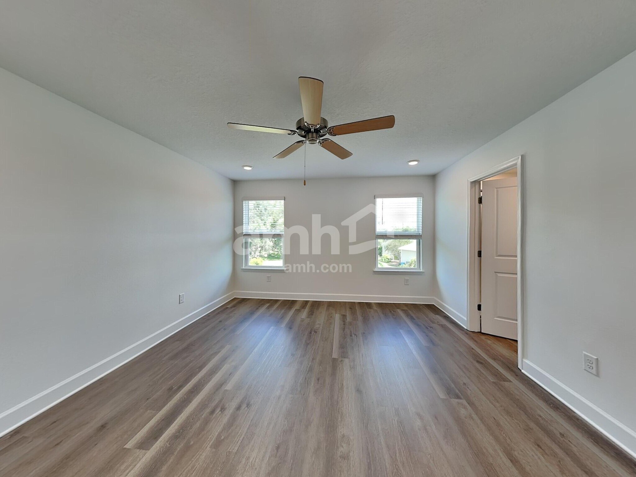 Building Photo - 16632 Cheyanne Ct