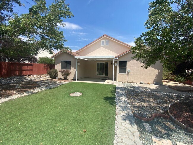 Building Photo - 6739 S Drexel Dr