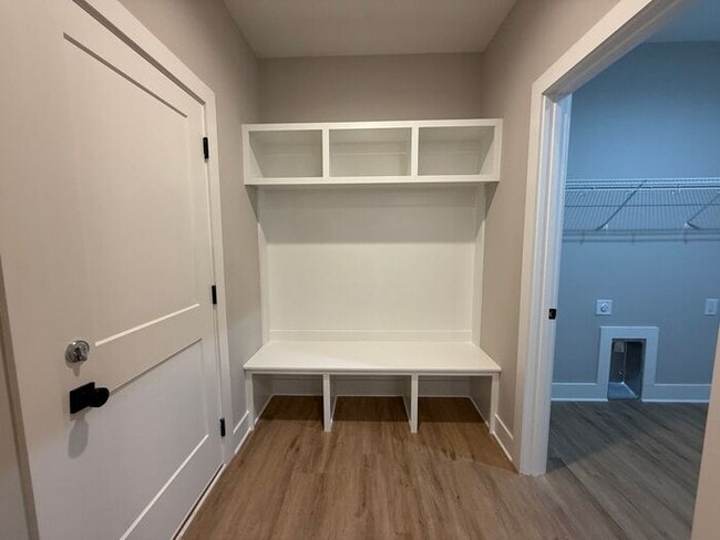 Building Photo - Beautiful New Construction in Booming Old Hickory