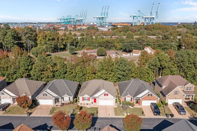 Building Photo - 155 Nautico Way