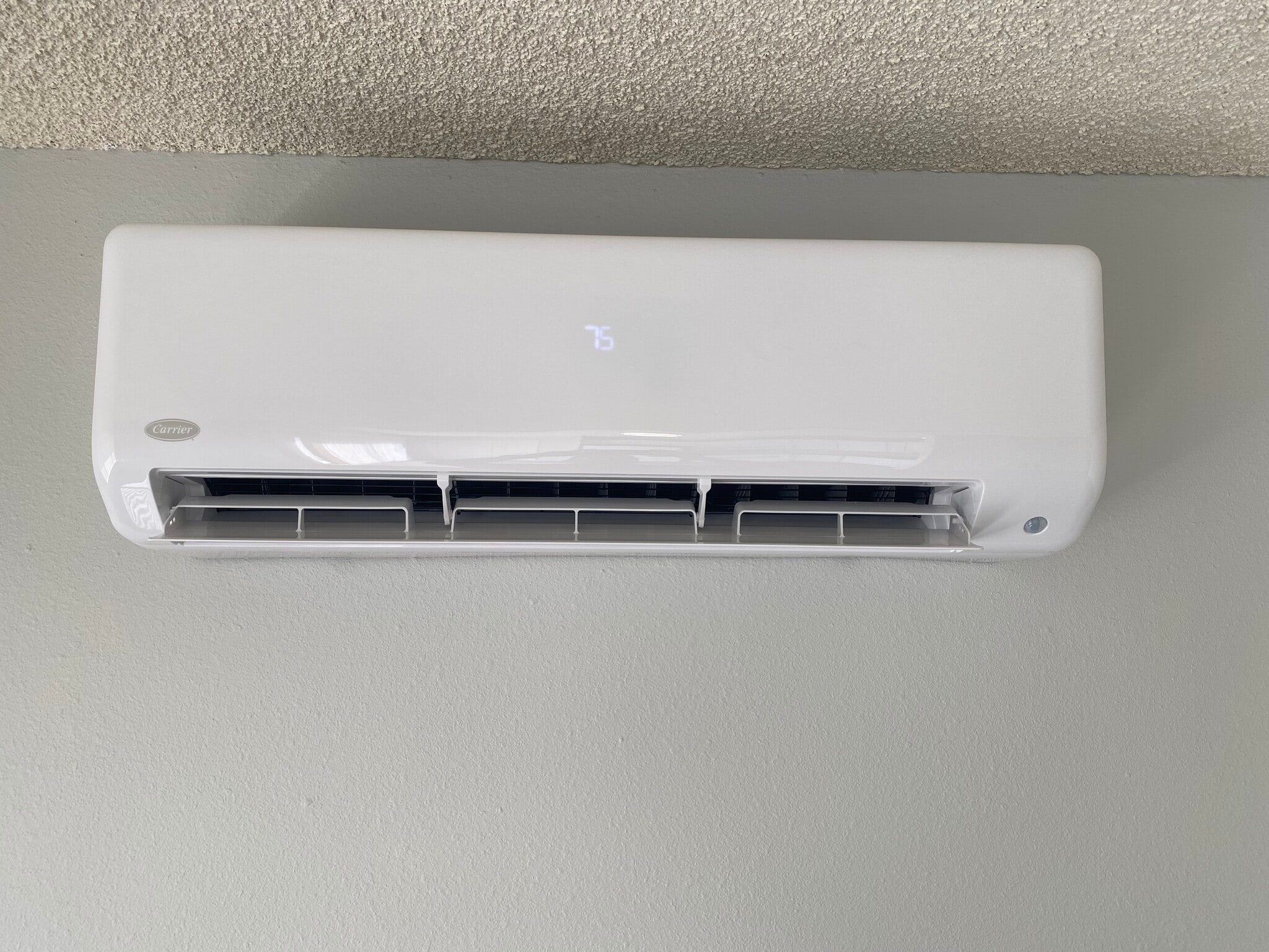 AC Heat in Great Room - 615 NW Fenton St