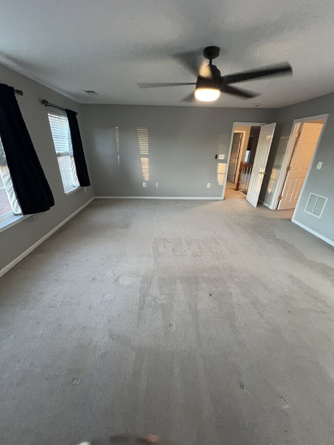 Building Photo - Move-in Special: HALF OFF off of the first month's rent! Stunning 4-5 Bedroom Home for Rent in En...