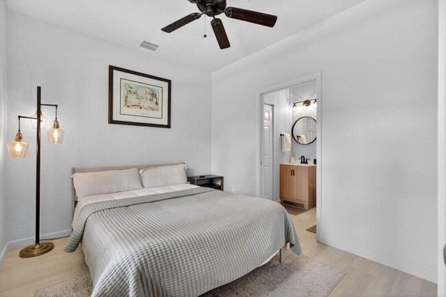 Building Photo - 150 Cat Rock Ln