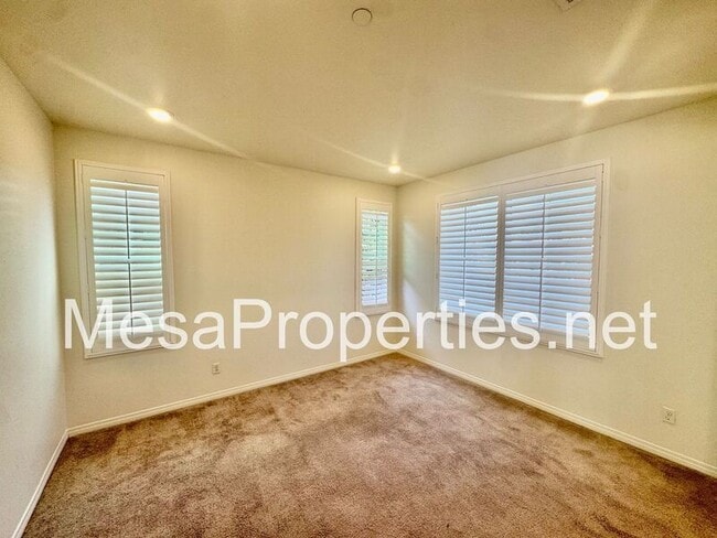 Building Photo - 13187 Oatman Dr