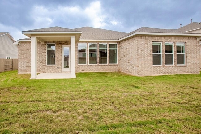 Building Photo - 150 Samuel Blair Pass