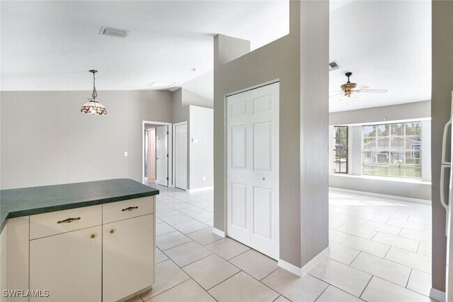 Building Photo - 8072 Cypress Dr S