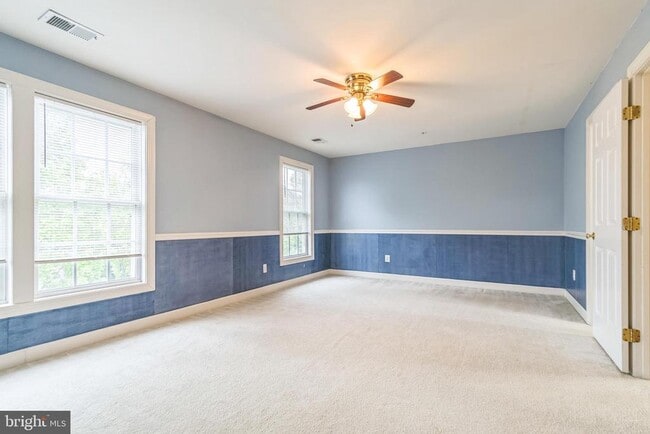 Building Photo - 8159 Skelton Cir