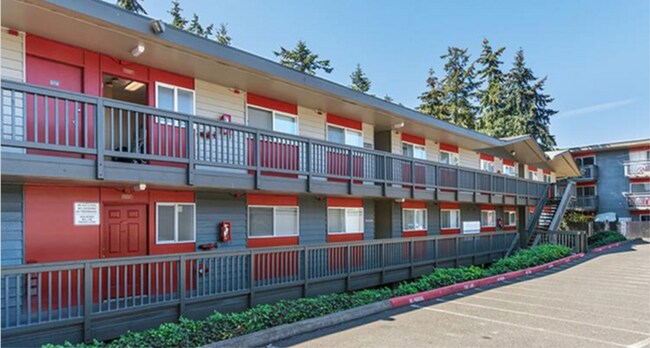 Building Photo - 3031 S 192nd St