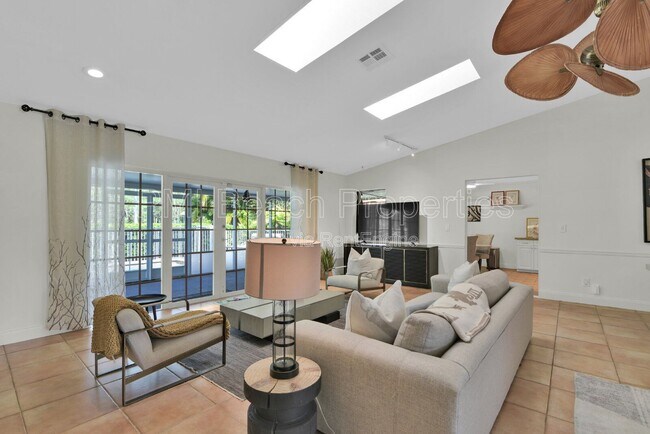 Building Photo - 13684 Exotica Ln