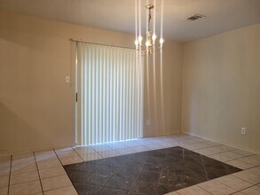 Building Photo - 8819 Roaring Point Dr