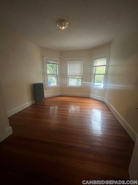 Building Photo - 27 Forest St