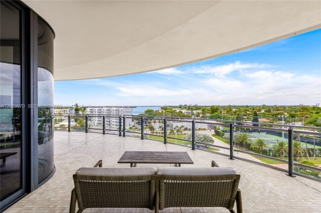 Building Photo - 8701 Collins Ave