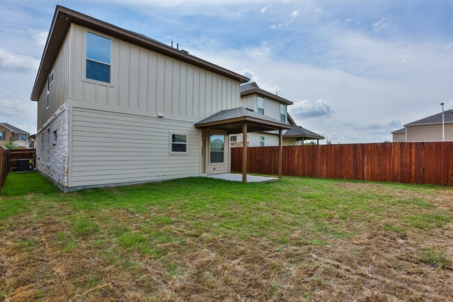 Building Photo - 16020 Travesia Way