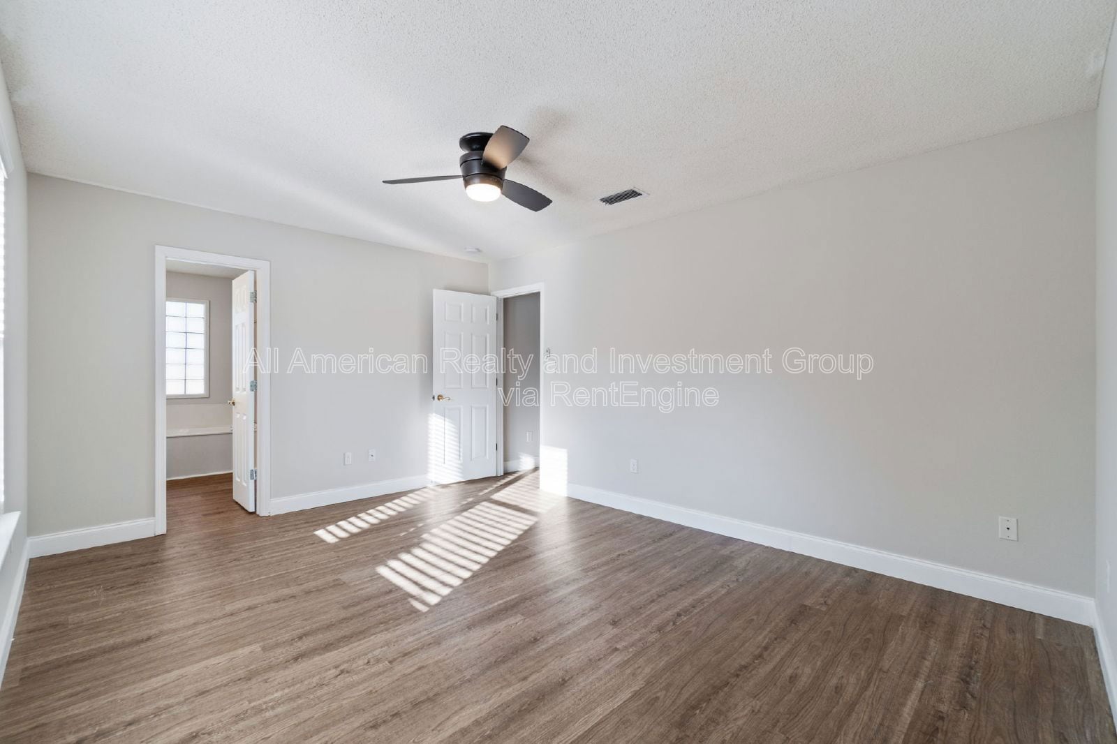 Building Photo - 444 Bridgewater Ct