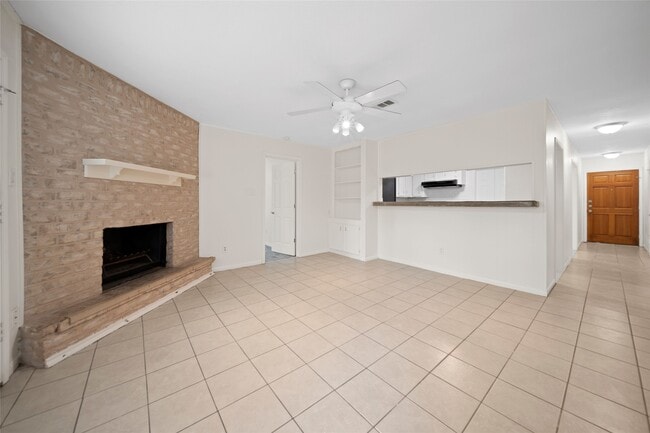 Building Photo - 23114 Earlmist Dr