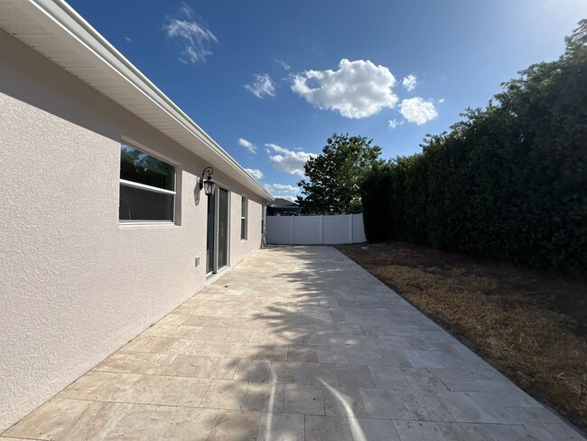Building Photo - The perfect House for rent in Clermont!