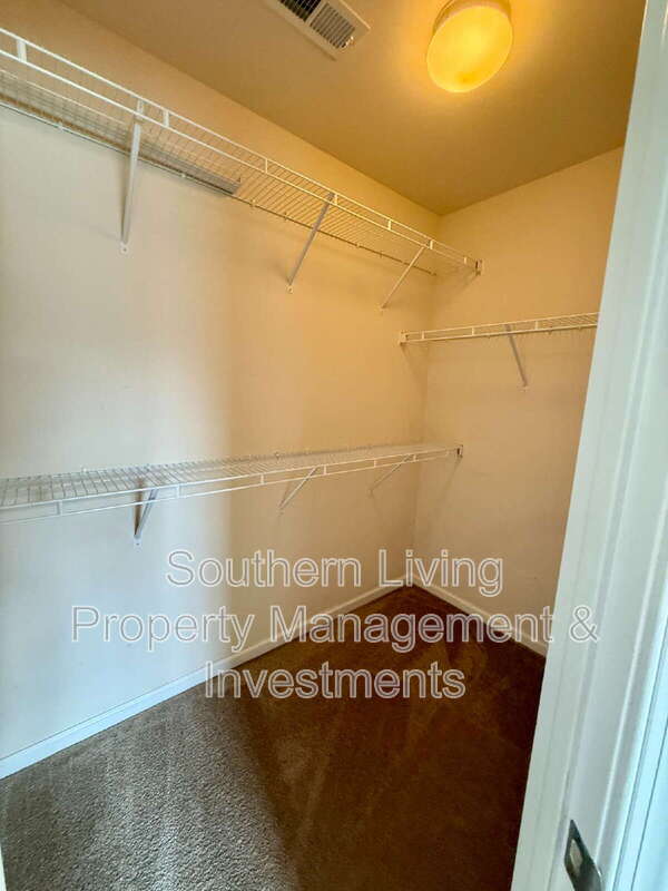 Building Photo - 9516 Birkwood Ct