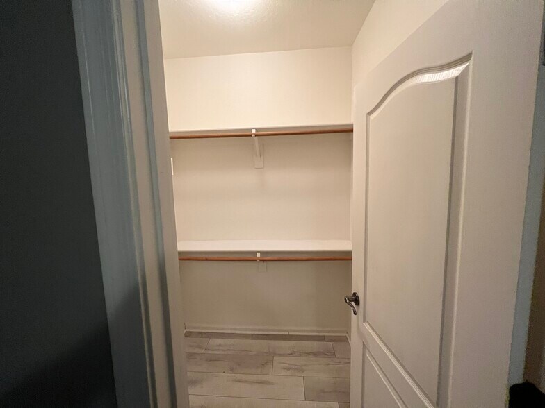 Walk in closet - 6423 W Maya Way