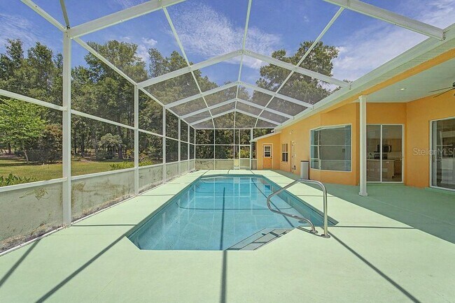 Building Photo - 20811 SW 81st Loop